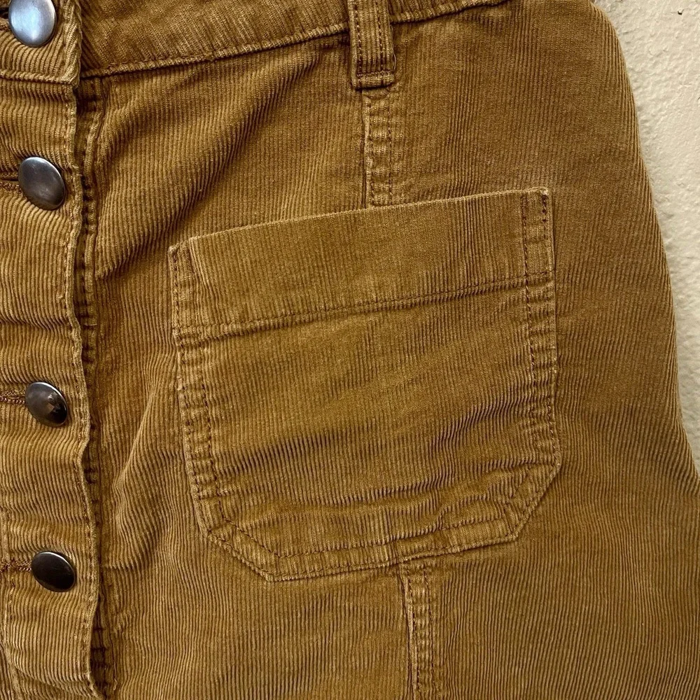 Wild Pearl Y2K Corduroy Button Mini Skirt Brown Front Patch‎ Pockets Size 10